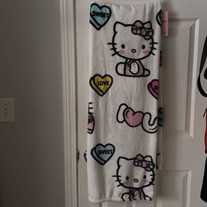 Valentines hello kitty blanket